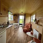 Les Insolites De La Base Nautique * Verneuil (Charente)