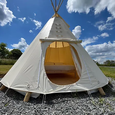 Les Insolites De La Base Nautique Lodge *