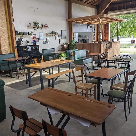 Les Insolites De La Base Nautique * Verneuil (Charente)
