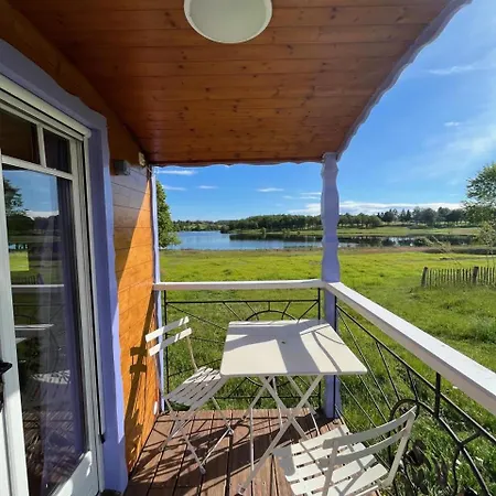 Les Insolites De La Base Nautique Lodge Verneuil (Charente)